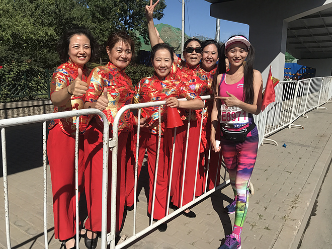 北马 | 你遇到了那个天安门前的彩虹妹妹了吗？