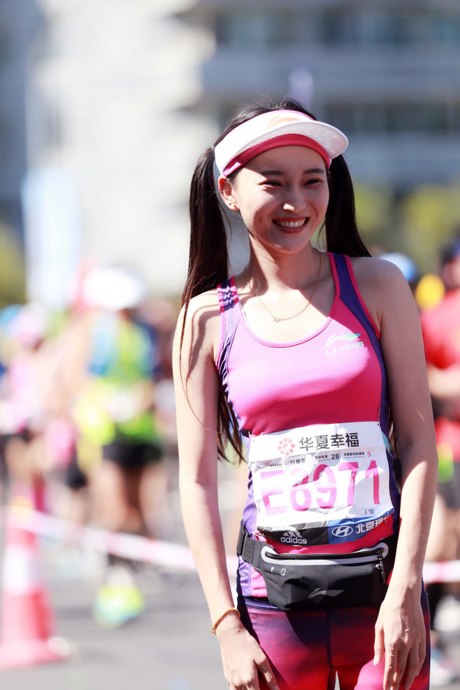 北马 | 你遇到了那个天安门前的彩虹妹妹了吗？