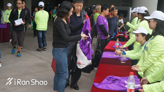 热点 | 2017南京马拉松 依然在路上