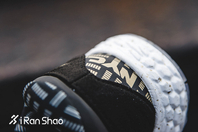 Weekly Gear | 近看New Balance纽约马拉松限定版跑鞋