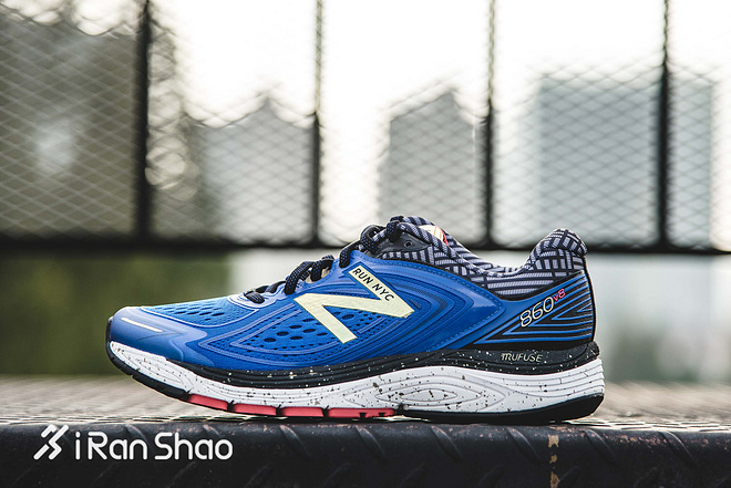 Weekly Gear | 近看New Balance纽约马拉松限定版跑鞋