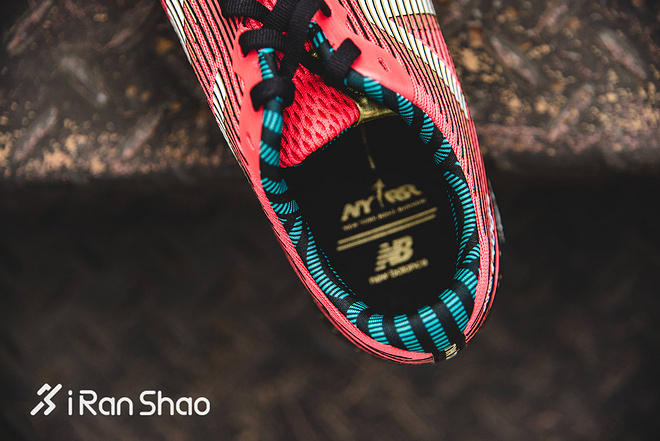 Weekly Gear | 近看New Balance纽约马拉松限定版跑鞋