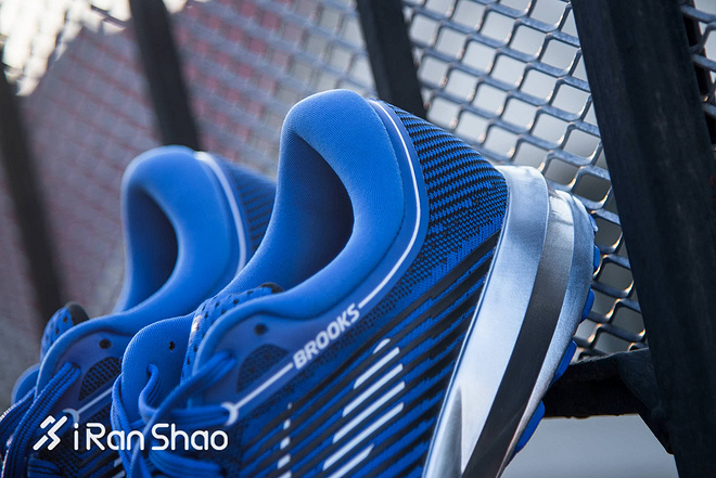 开箱 | Brooks Levitate 全新中底能否让你轻轻浮起