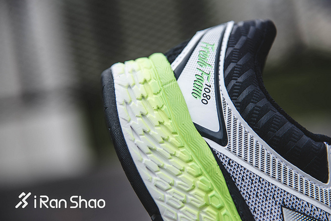 开箱 | New Balance Fresh Foam 1080 v7 蜂窝组合的那些事
