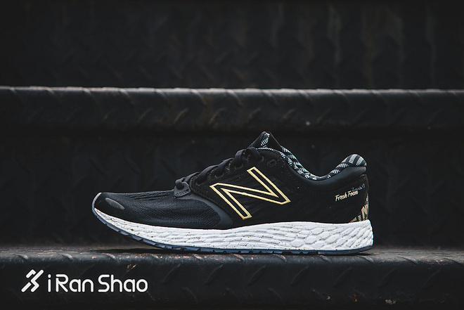 Weekly Gear | 近看New Balance纽约马拉松限定版跑鞋