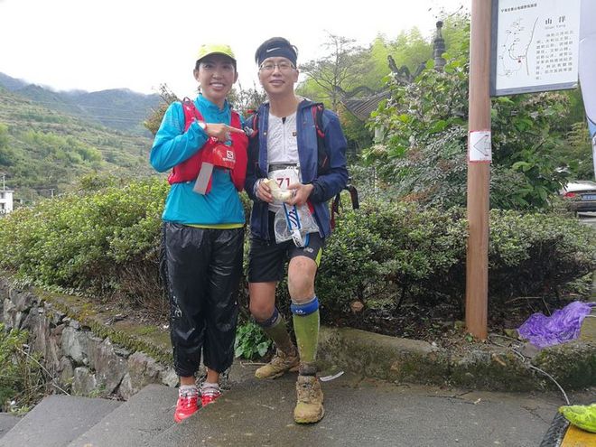 《送给那些想知道我们的人》