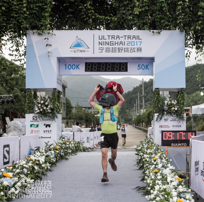 独狼复仇，奋战3次，终于吃鸡 —— 2017UTNH战记