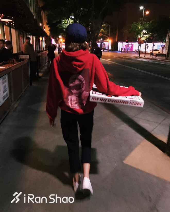 热点 | 看了一圈时装周 一大堆大长腿里就服Kaia Gerber