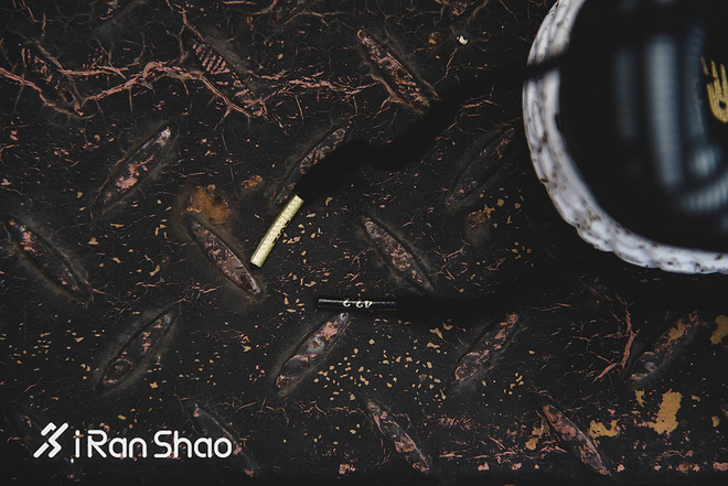 Weekly Gear | 近看New Balance纽约马拉松限定版跑鞋