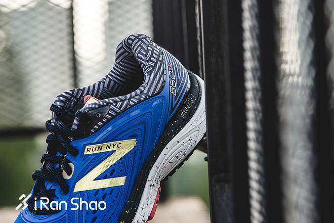 Weekly Gear | 近看New Balance纽约马拉松限定版跑鞋