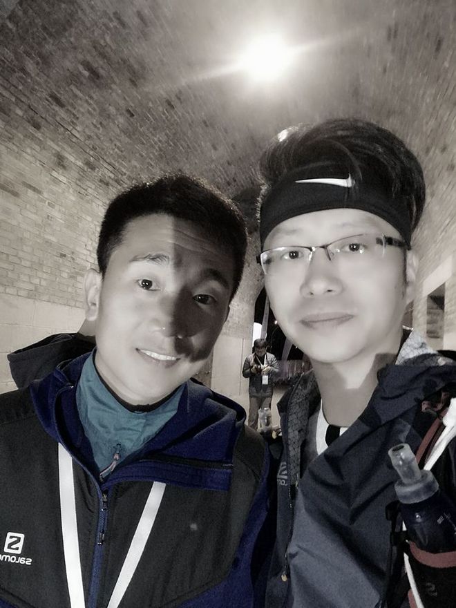 《送给那些想知道我们的人》