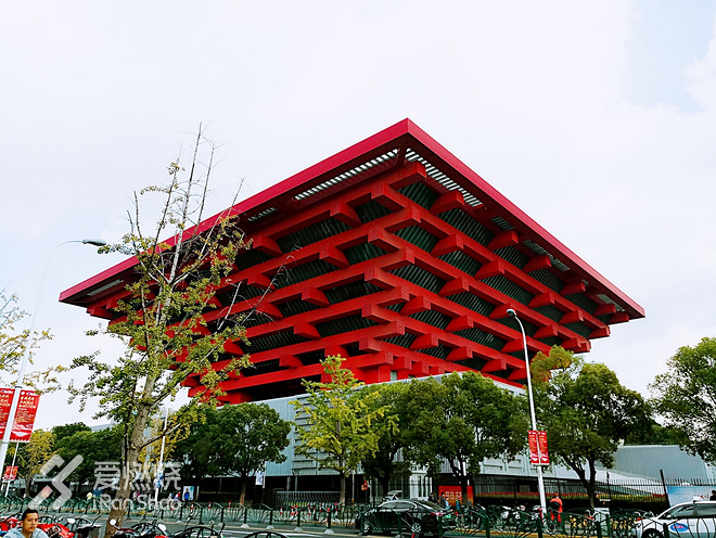 再见，那个被老师抱上单杠的少年