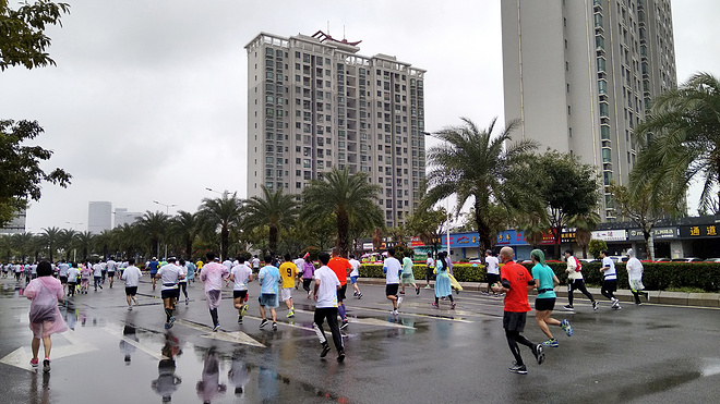 热点 | 厦门海沧国际半程马拉松 一场拿高分的独立赛事