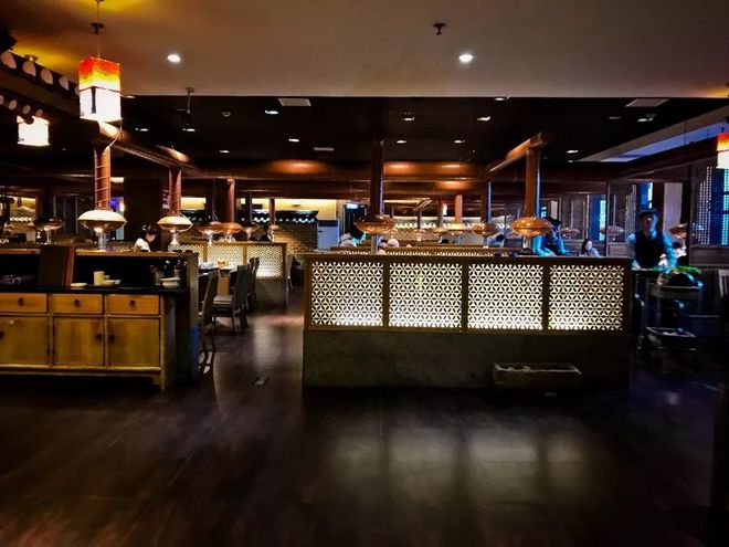 霞飞路的梧桐时光——上马城记