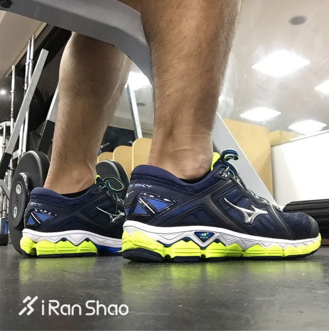 运动尖货 | 一周跑步装备美图集锦 Vol.16