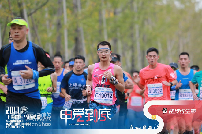 再见，那个被老师抱上单杠的少年