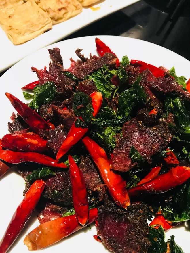 霞飞路的梧桐时光——上马城记