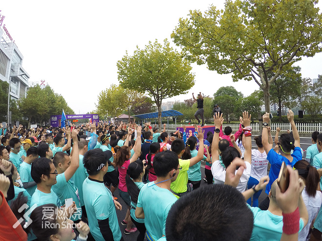 一起上马：用我所爱的方式，跑出我所爱