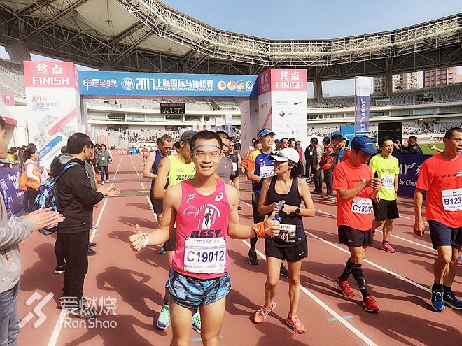 再见，那个被老师抱上单杠的少年