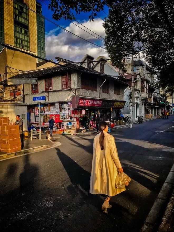 霞飞路的梧桐时光——上马城记