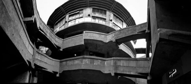 霞飞路的梧桐时光——上马城记