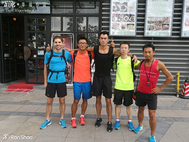 人物 | 上马2:24获国内第三 华东理工大学老师李鹏跃居“上海一哥”