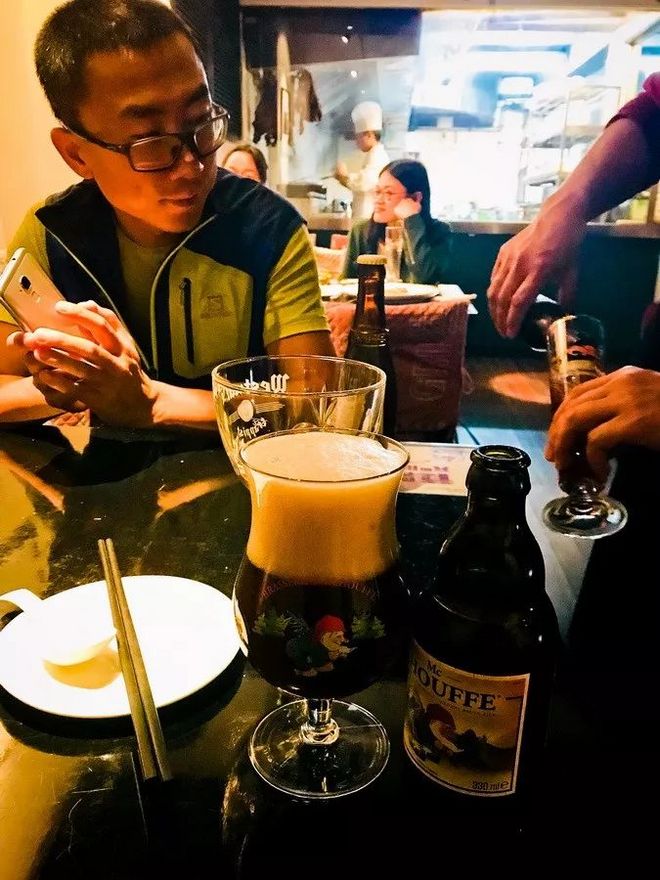 霞飞路的梧桐时光——上马城记