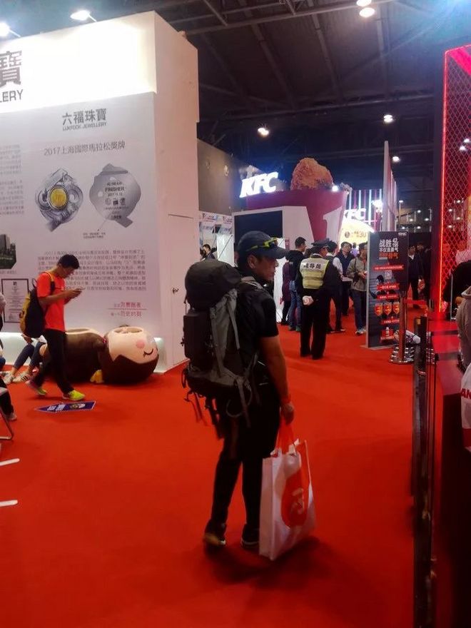 霞飞路的梧桐时光——上马城记