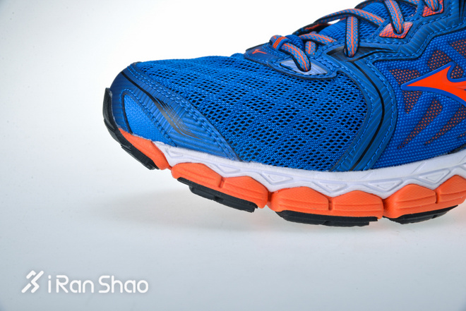 开箱 | Mizuno Wave Sky 可能是最软的美津浓跑鞋