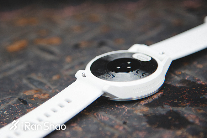 开箱 | Garmin vivomove HR/vivoactive 3  静能轻装出行动能时尚运动