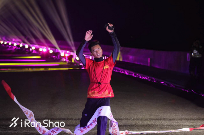 TopX | 用跑步开启新的一年 说说2018年的那些「迎新跑」