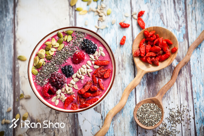 热点 | 跑步什么时候都不晚 不运动是最可怕的中年危机