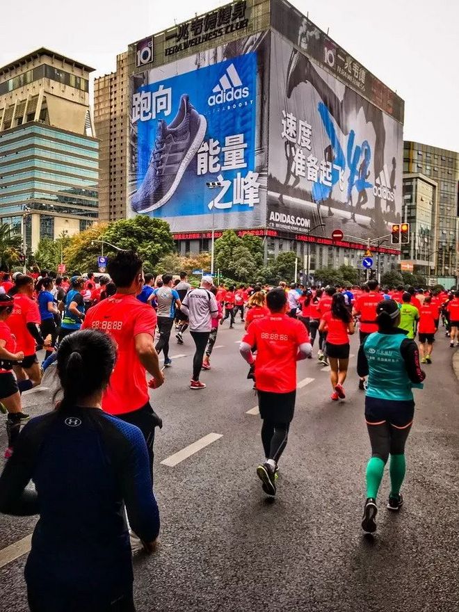 霞飞路的梧桐时光——上马城记