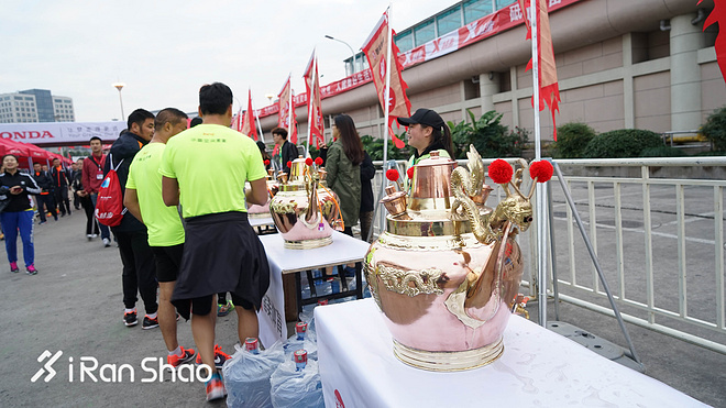 热点 | 42.195公里之后 我想我又重新爱上了杭马