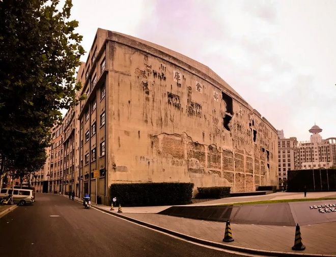 霞飞路的梧桐时光——上马城记