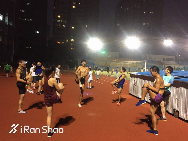 上马上全马 | 野蛮部落：魔都最强跑团是怎样炼成的？