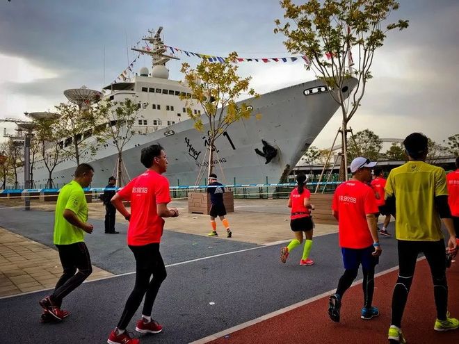 霞飞路的梧桐时光——上马城记