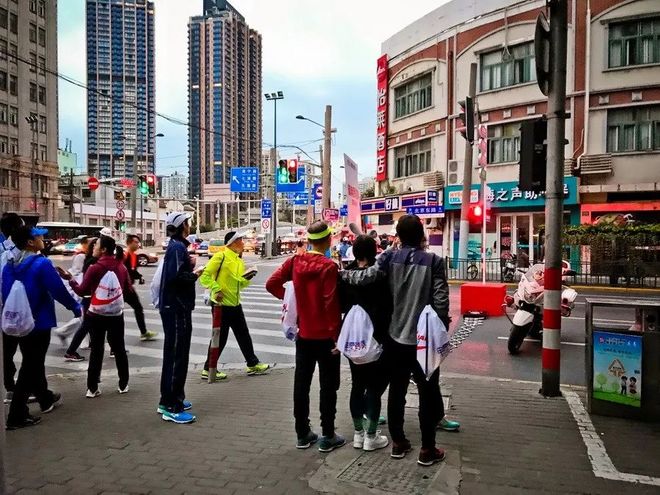 霞飞路的梧桐时光——上马城记