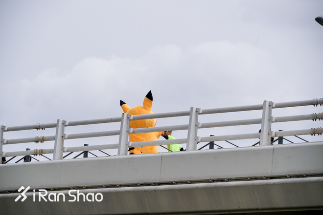 上马上全马 | 这里有一本很“扎劲”的《燃烧指南》等你来拿