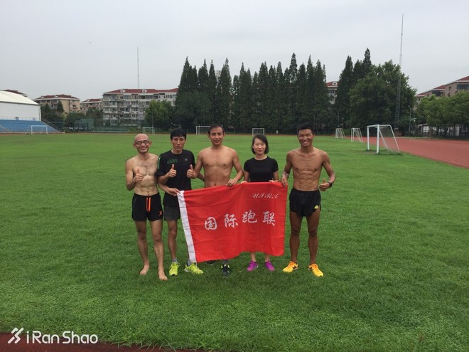 人物 | 上马2:24获国内第三 华东理工大学老师李鹏跃居“上海一哥”