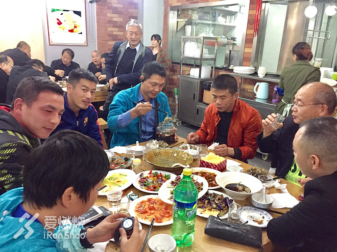 兔子伴我跑上马，一路看尽上海滩