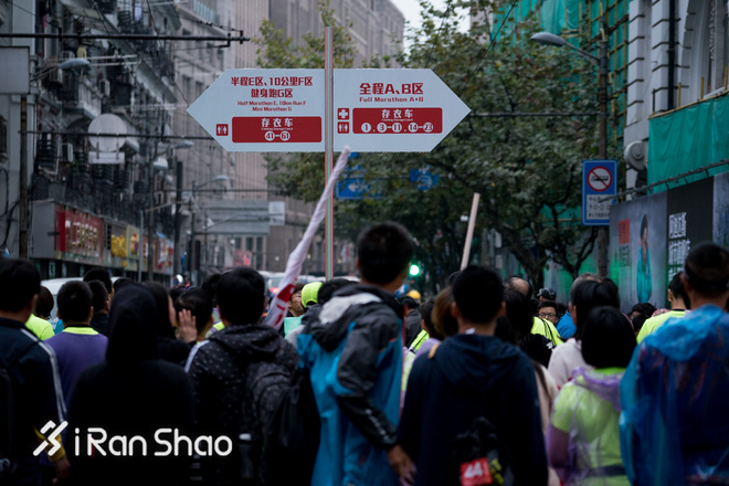 上马上全马 | 这里有一本很“扎劲”的《燃烧指南》等你来拿