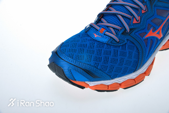开箱 | Mizuno Wave Sky 可能是最软的美津浓跑鞋