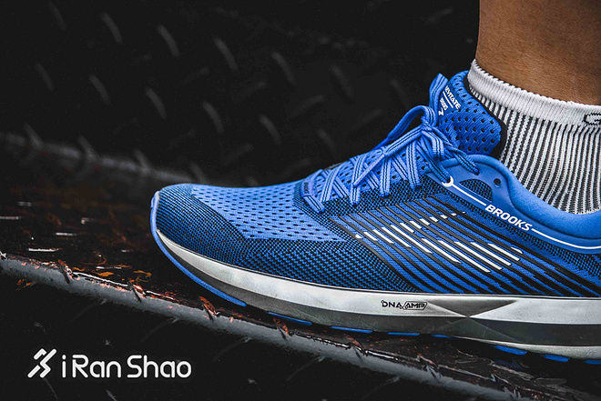 跑鞋 | Brooks Levitate 黑科技带来出色脚感