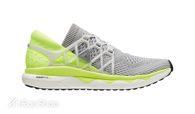 热点 | 天冷了要过节了 给你的男女朋友选一件跑步礼物吧