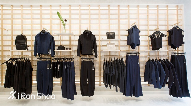 Weekly Gear | 千禧一代爱瑜伽 Lululemon从小众走向主流