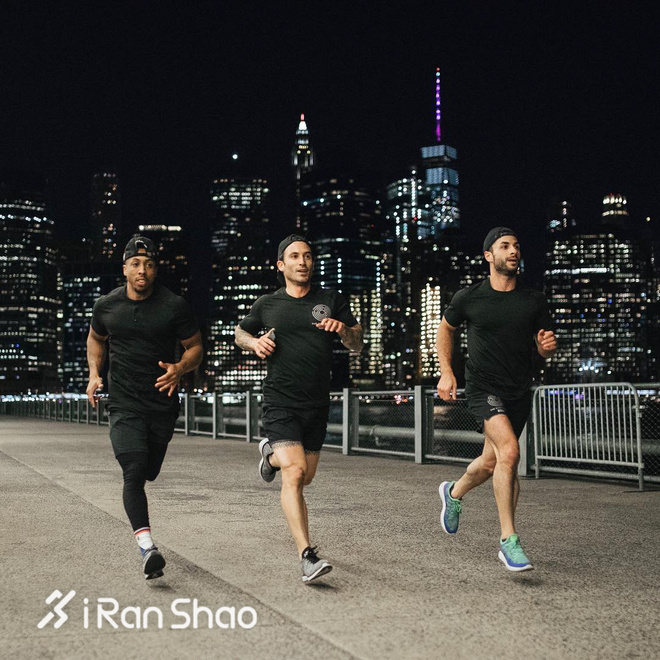 Weekly Gear | 千禧一代爱瑜伽 Lululemon从小众走向主流