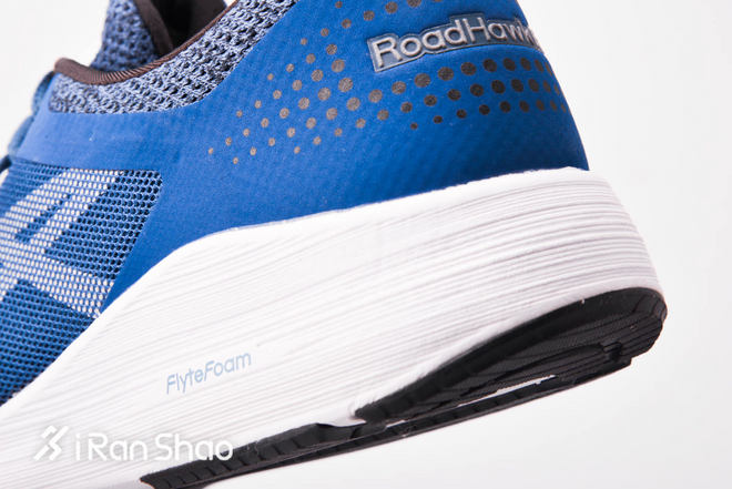 开箱 | Asics Roadhawk FF 轻量训练的性价比之选？