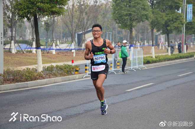 跑鞋战力榜Vol.01 | 特步上榜 Nike Vaporfly 4%诠释了什么叫实力