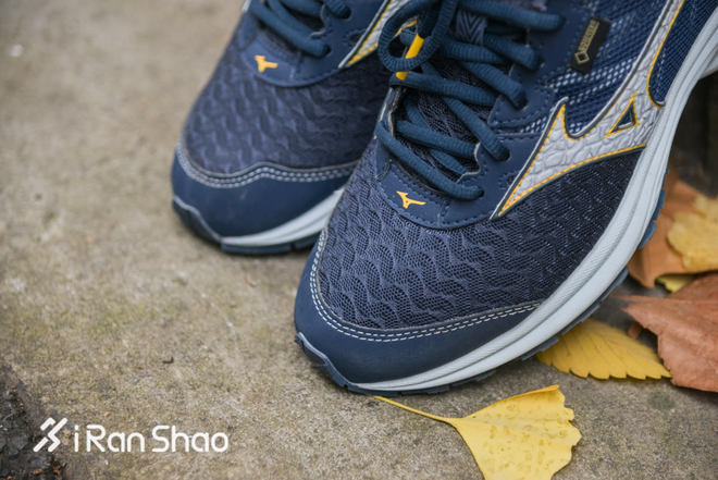 TopX | 脚不冷才不冷 2017四款冬季跑鞋大横评